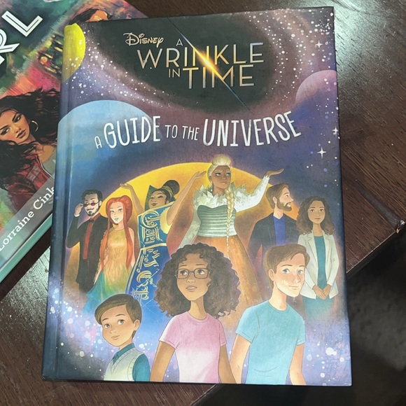 Disney Book Set - Picture 2 of 7